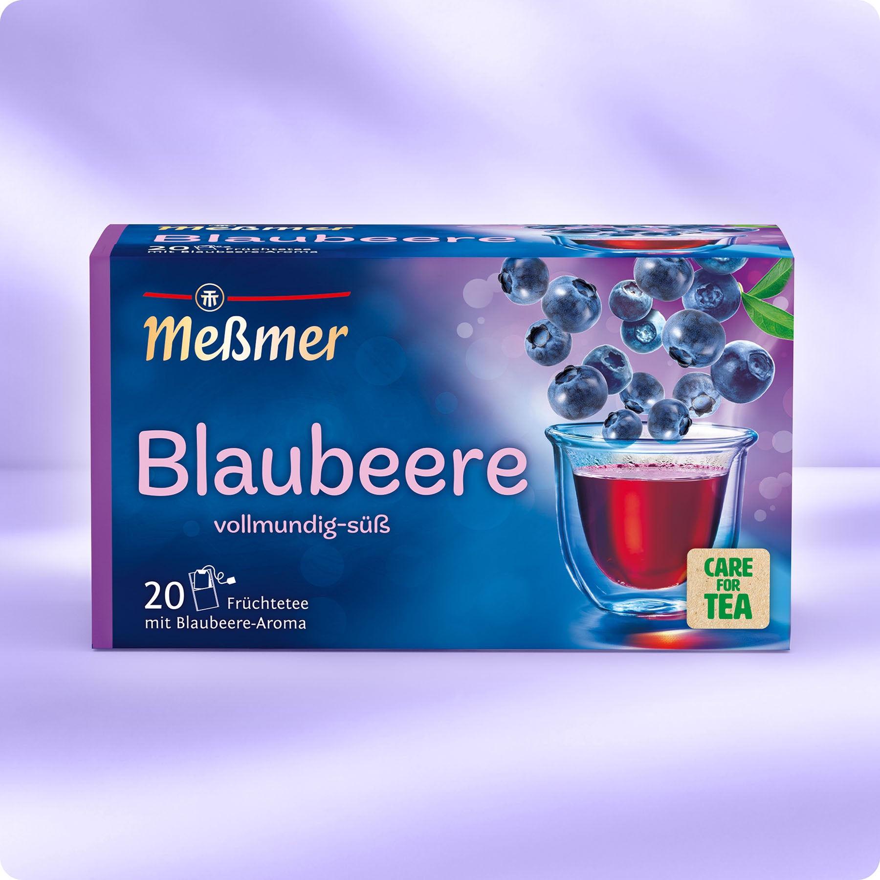Meßmer Blaubeere Früchtetee-Packung mit Blaubeere-Aroma und einem Glas mit rotem Tee vor lila Hintergrund, frisch und einladend präsentiert.